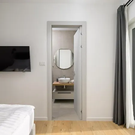 Savrani By Istrialux