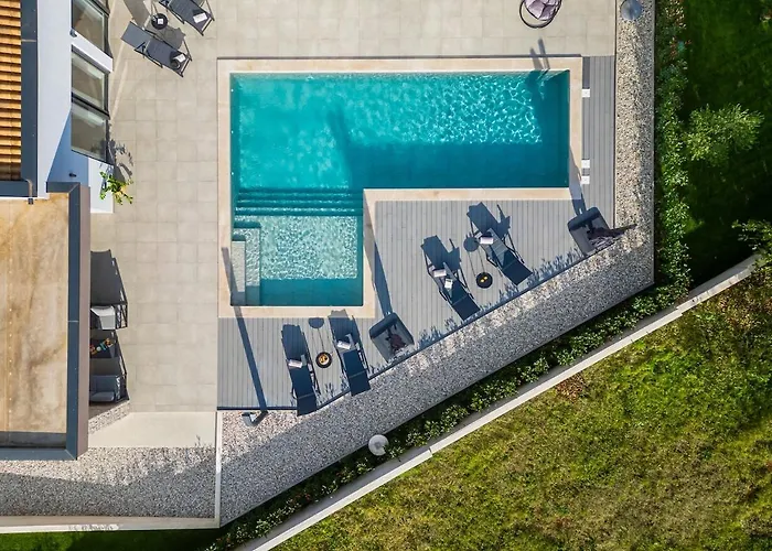 빌라 Savrani By Istrialux