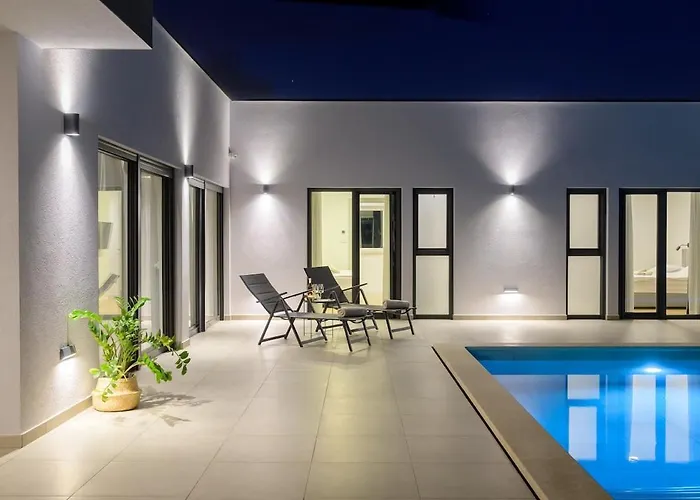 빌라 Savrani By Istrialux *